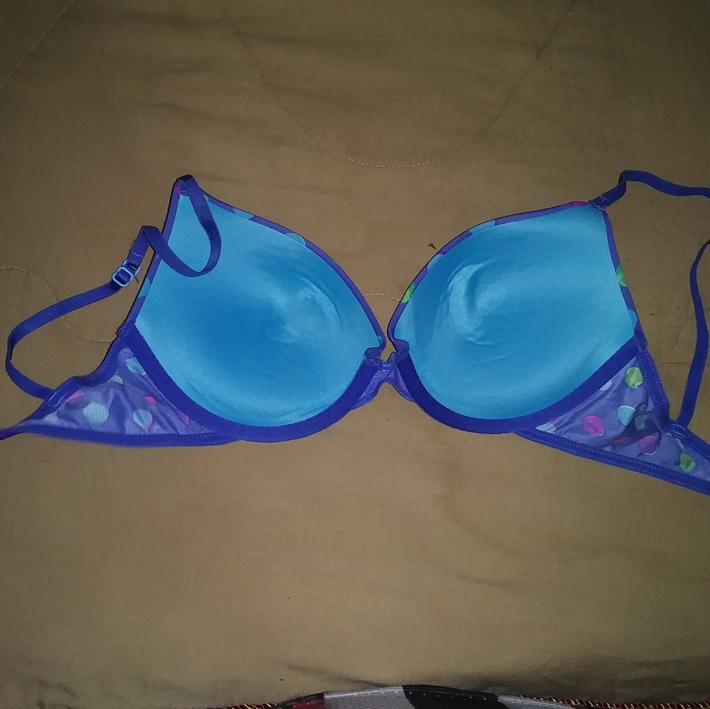 Bra - Picture 3 of 6
